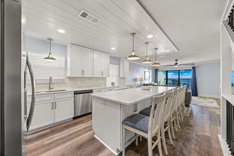 Townhomes at Crystal Beach 1 Kitchen Alt 5