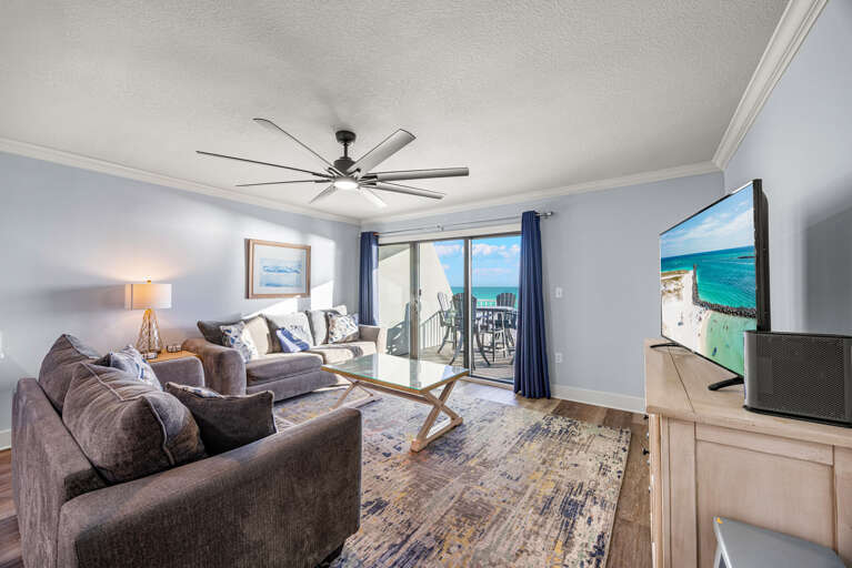 Townhomes at Crystal Beach 1 Living Room Alt