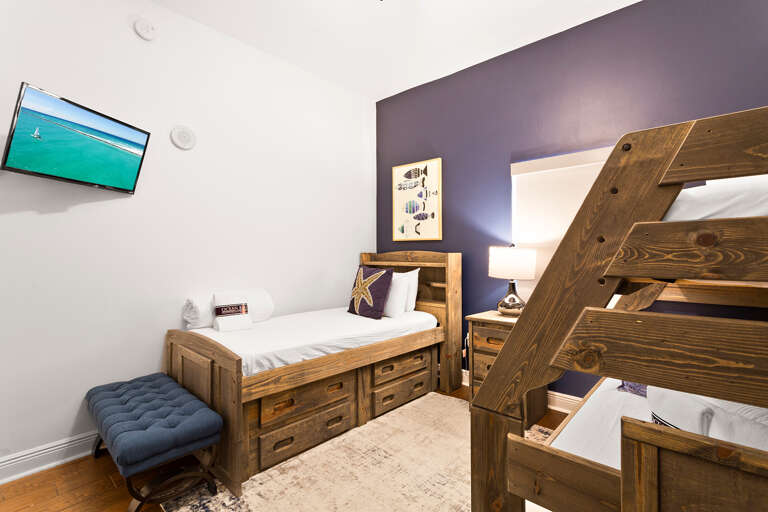 24-Ariel-Dunes-I-Penthouse-2402-Bunk-Room-Alt 24-Ariel-Dunes-I-Penthouse-2402-Bunk-Room-Alt