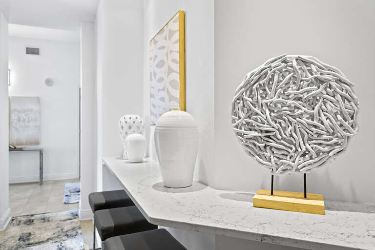 24-Ariel-Dunes-I-Penthouse-2402-Hallway-Bar