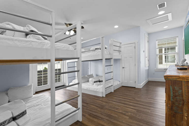 23-Serenity-By-The-Sea-Bunk-Room