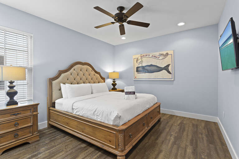 23-Serenity-By-The-Sea-Primary-Bedroom