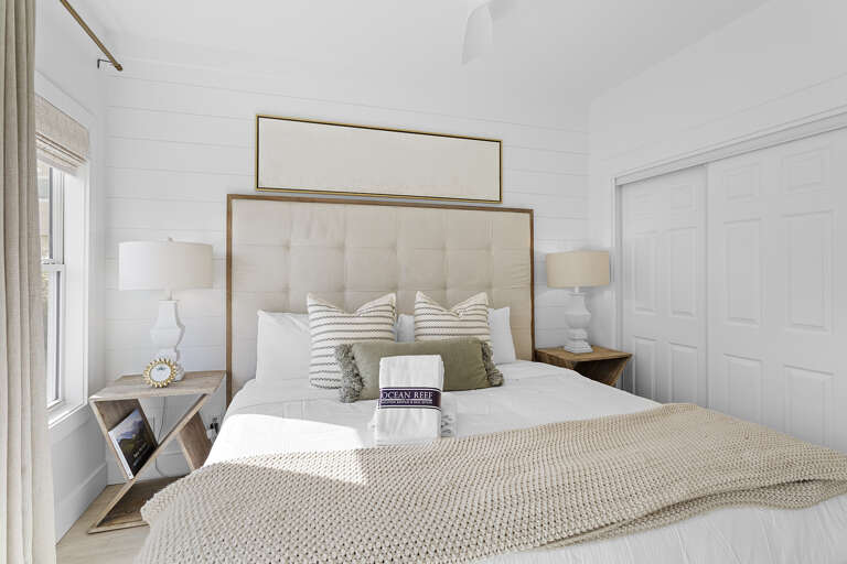 23-Without-A-Doubt-Guest-Bedroom