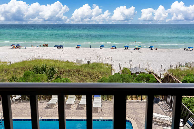 Huntington by the Sea 302 Balcony Alt 3