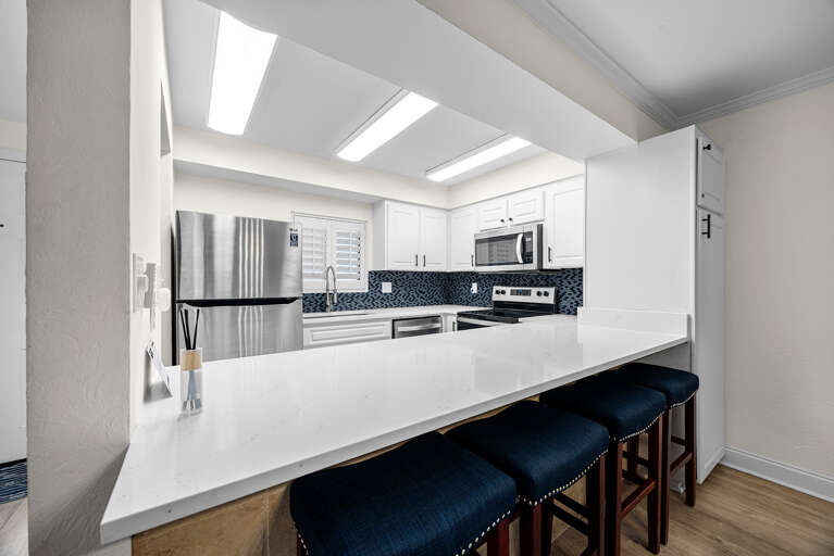 Huntington By The Sea 106 Kitchen