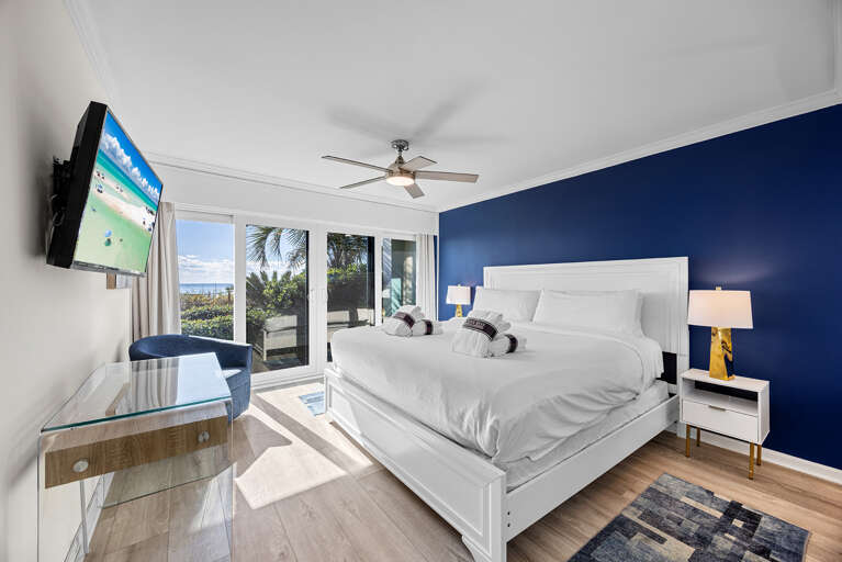 Huntington By The Sea 106 Master Bedroom