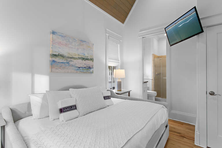 Seabourn Guest House Guest Bedroom