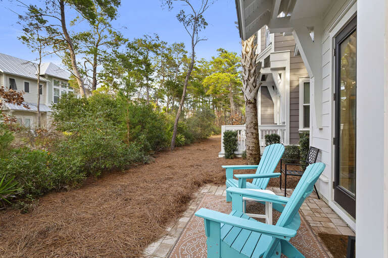 24-30A-Beach-Escape-Patio