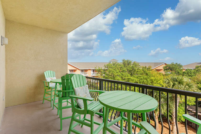 Beach Resort 402 Balcony Alt 2