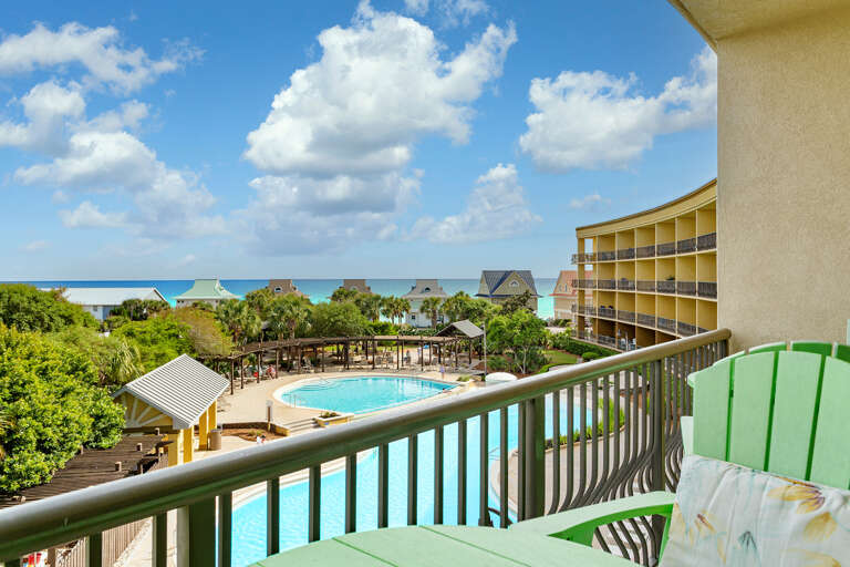 Beach Resort 402 Balcony Alt