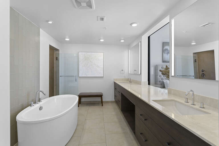 24-1900-Ninety-Eight-802-Primary-Bathroom