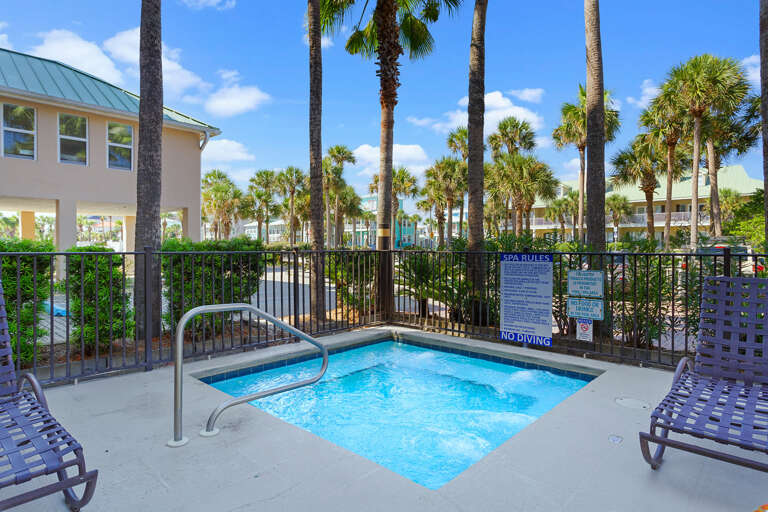 23-Crystal-Dunes-Hot-Tub