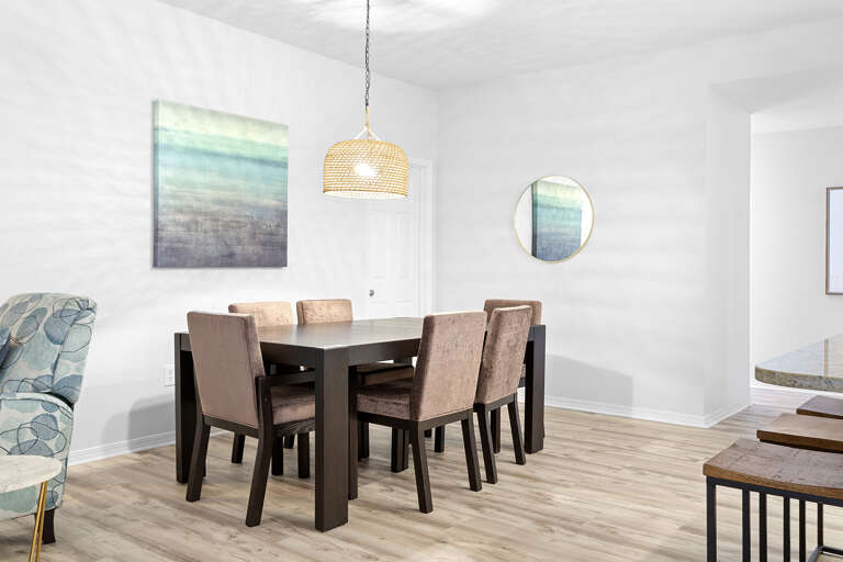 Sea Breeze Cottage Dining Room