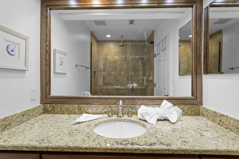 24-Tivoli-5442-Primary-Bathroom