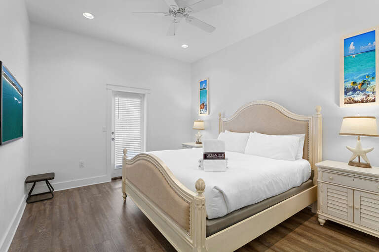 24-Watercolors-Guest-Bedroom-4