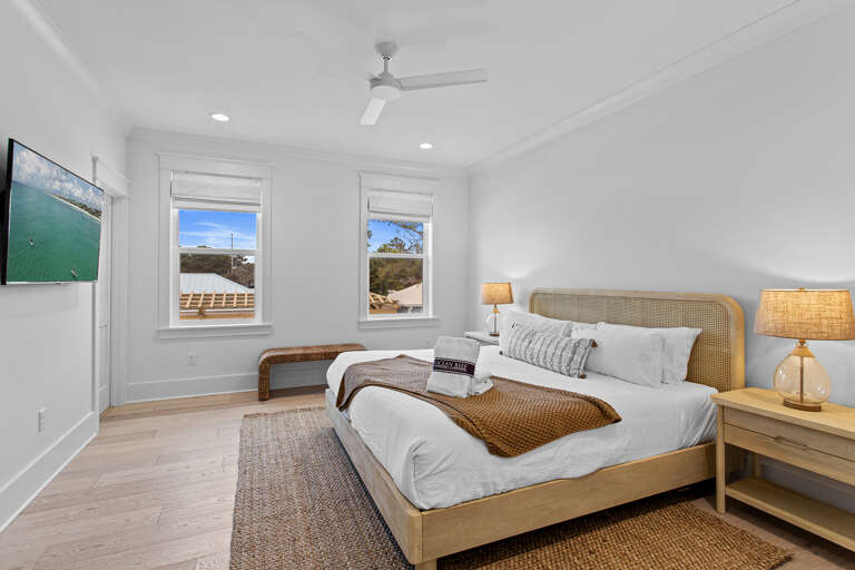 24-SeaStone-Bedroom-3