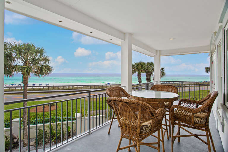 24-Bellagio-Balcony-Alt