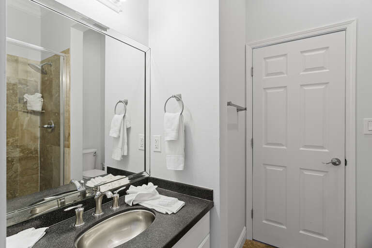 24-Bellagio-Guest-Bathroom-3