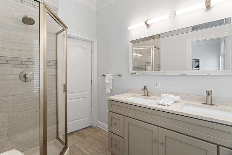 24-Bellagio-Guest-Bathroom