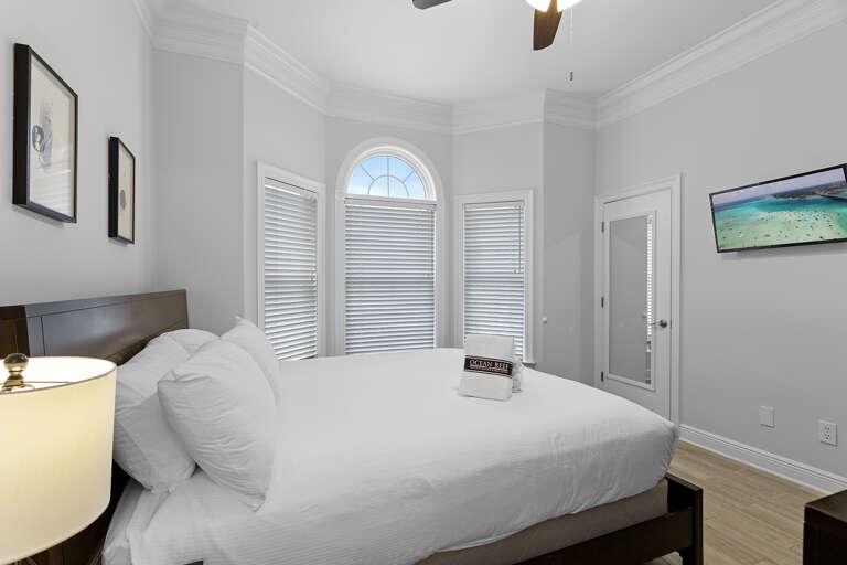 24-Bellagio-Guest-Bedroom-2