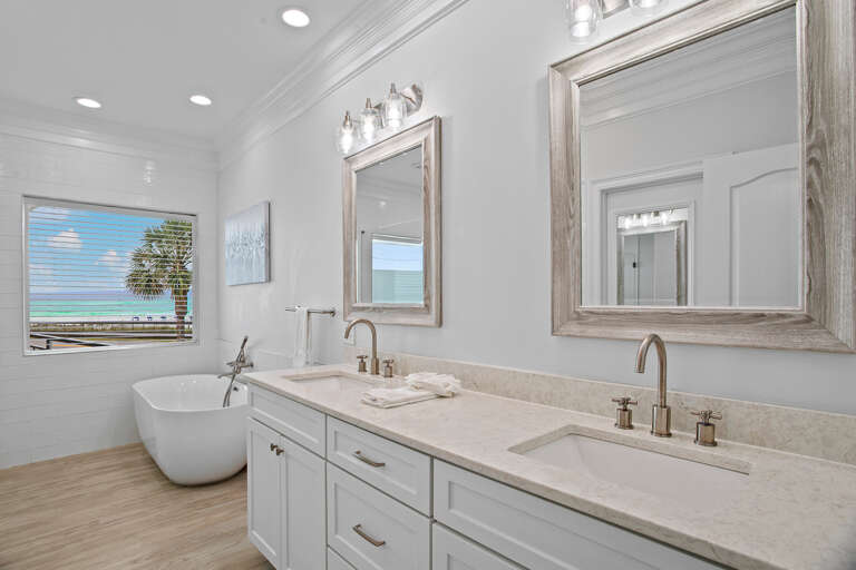 24-Bellagio-Primary-Bathroom