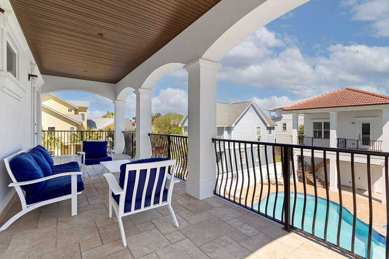 24-Commanders-Palace-Guest-Bedroom-4-Balcony