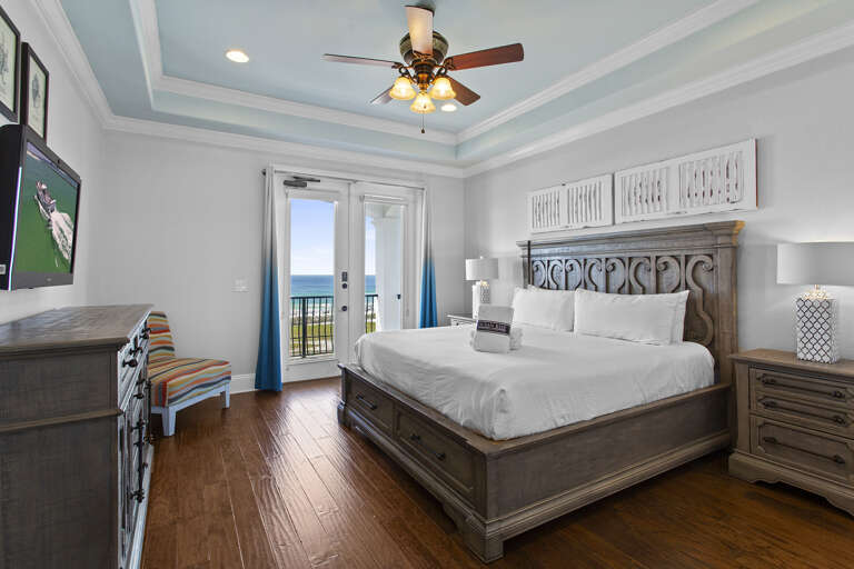 24-Commanders-Palace-Guest-Bedroom