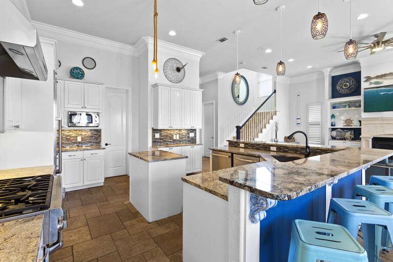 24-Commanders-Palace-Kitchen