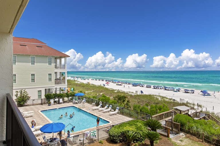 304HUNT Balcony View