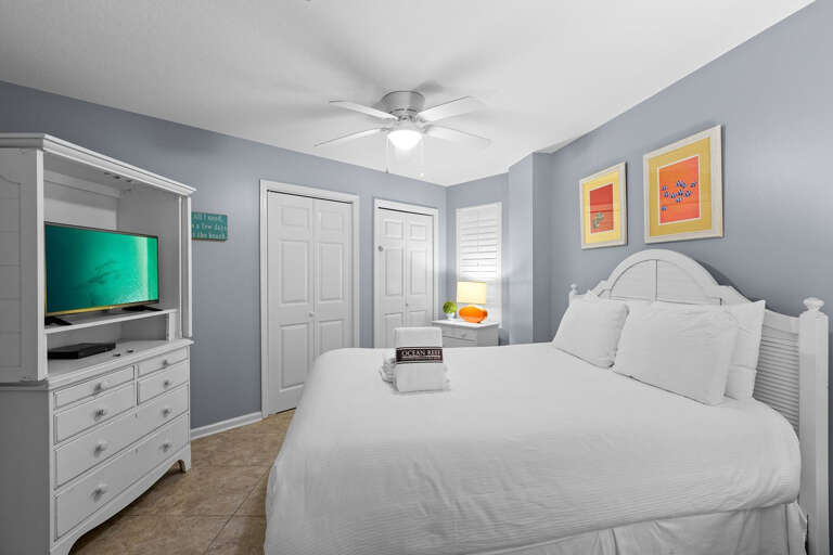 Amalfi Coast 108A Guest Bedroom