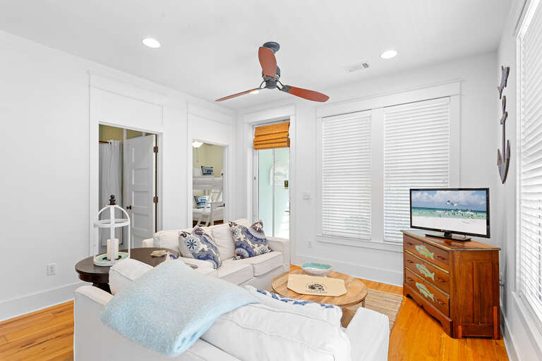 24-Five-O-Clock-Somewhere-Bonus-Den