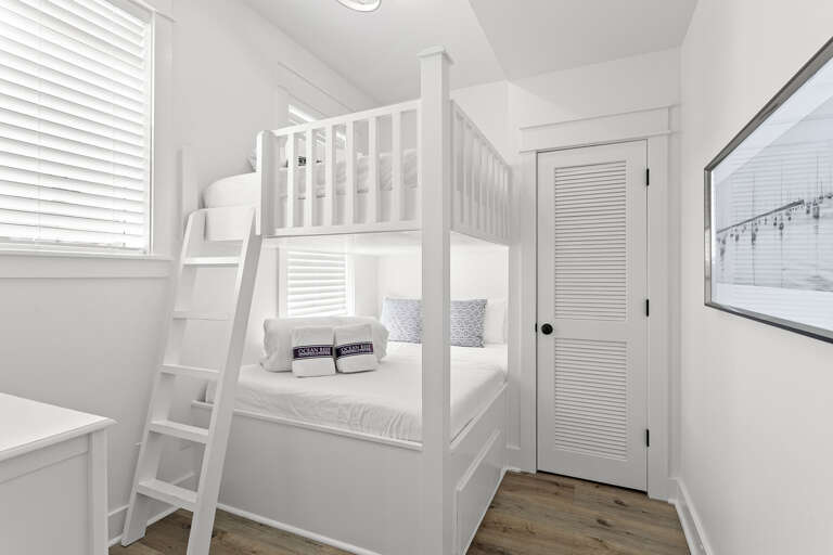 Blessed House Bunk Room 2