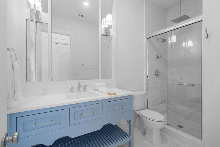 Sea La Vie Guest Bathroom 4