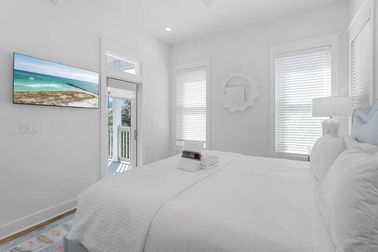 Sea La Vie Guest Bedroom 2 Alt