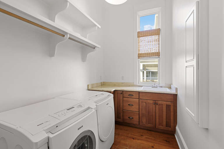Golden Sand Laundry Room