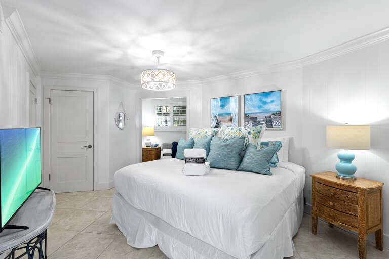 Feeling Octomystic Guest Bedroom 2