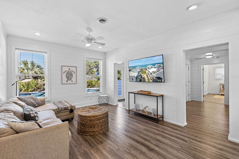 Buddy Street Retreat Den