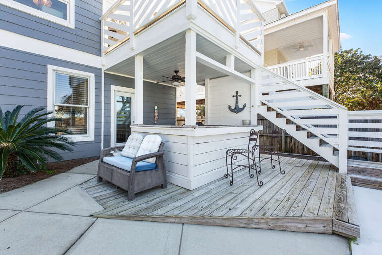 Buddy Street Retreat Pool Alt 2