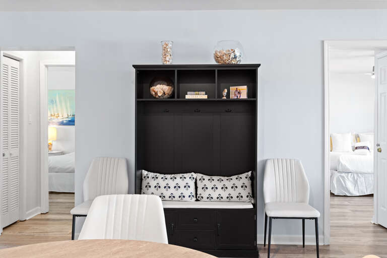 Ramsgate Harbour 4 Sitting Area