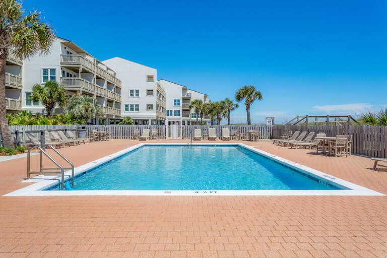 Ramsgate Harbour Pool Alt