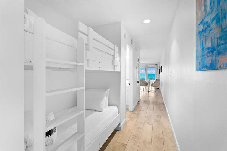 Crystal Sands 114A Bunks