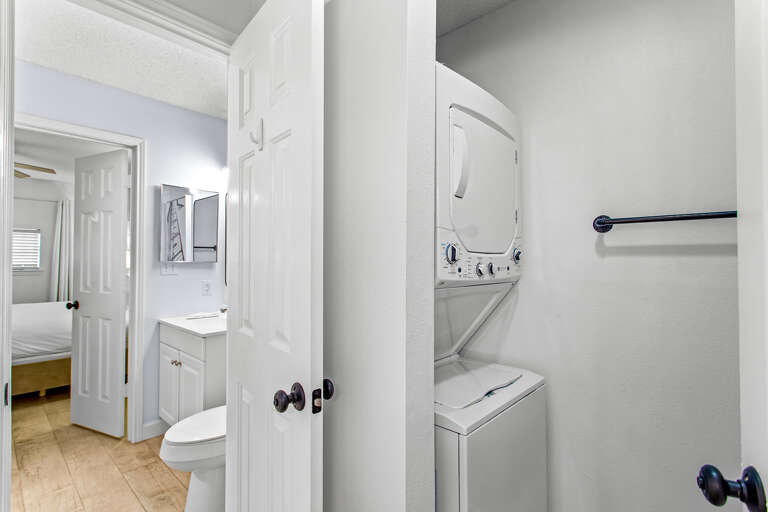 Crystal Sands 114A Laundry