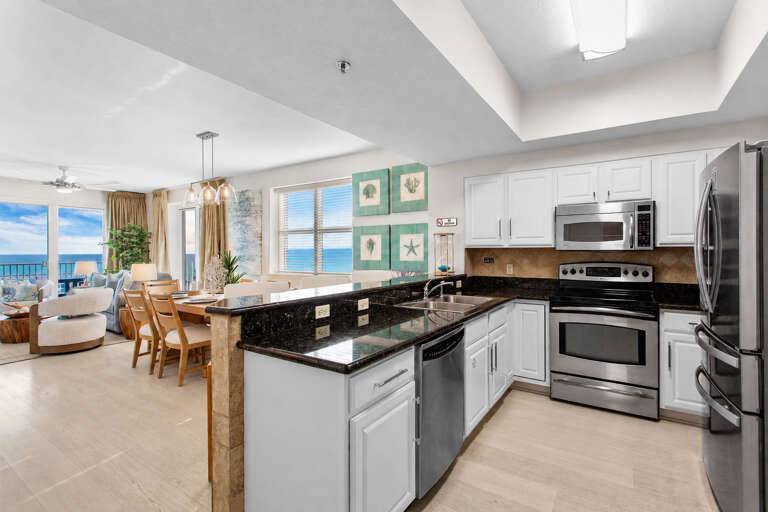 Ariel-Dunes-I-1910-Kitchen-Alt