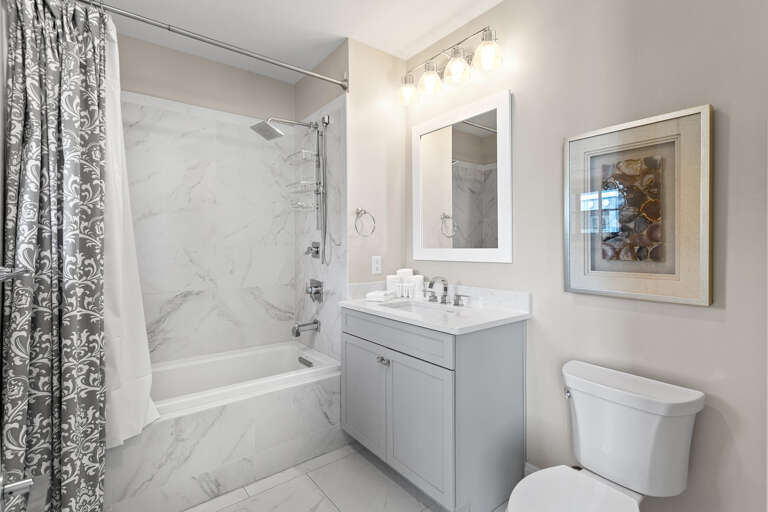 Costa Blanca 300 Guest Bathroom