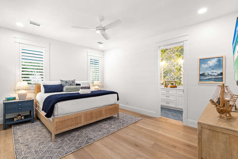 Life's Grayt Guest Bedroom 4