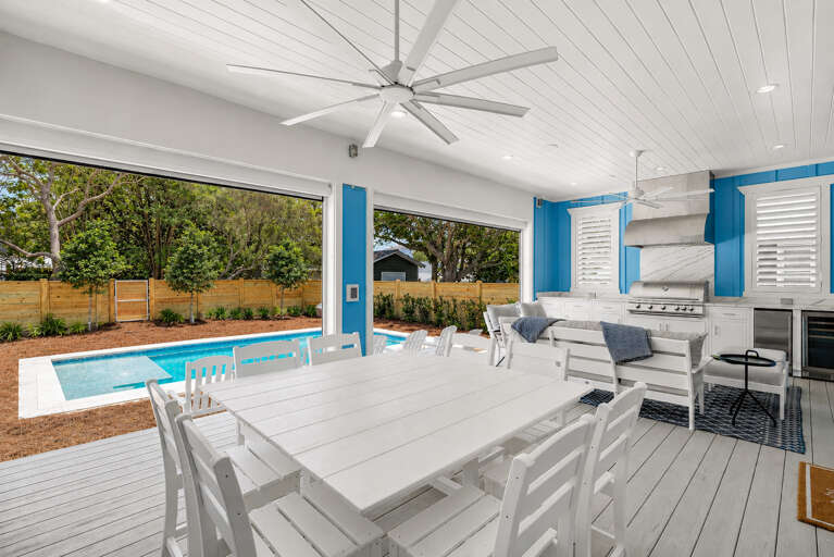 Life's Grayt Patio