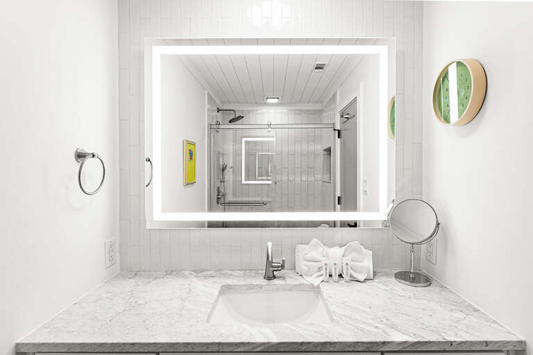 Boardwalk Villas 298 Guest Bathroom