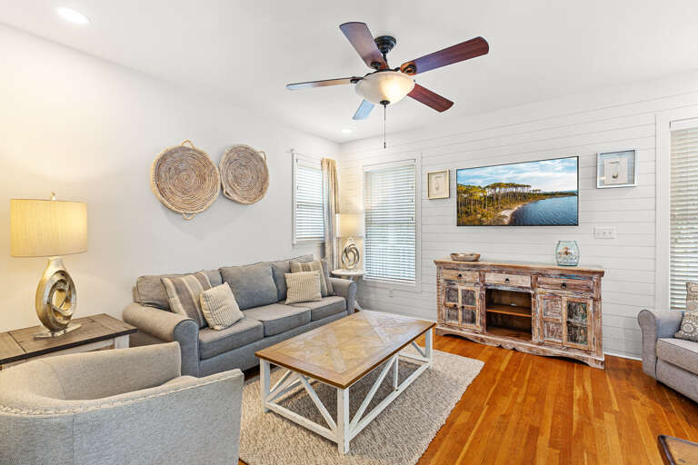SPF 30A Living Room SPF 30A Living Room