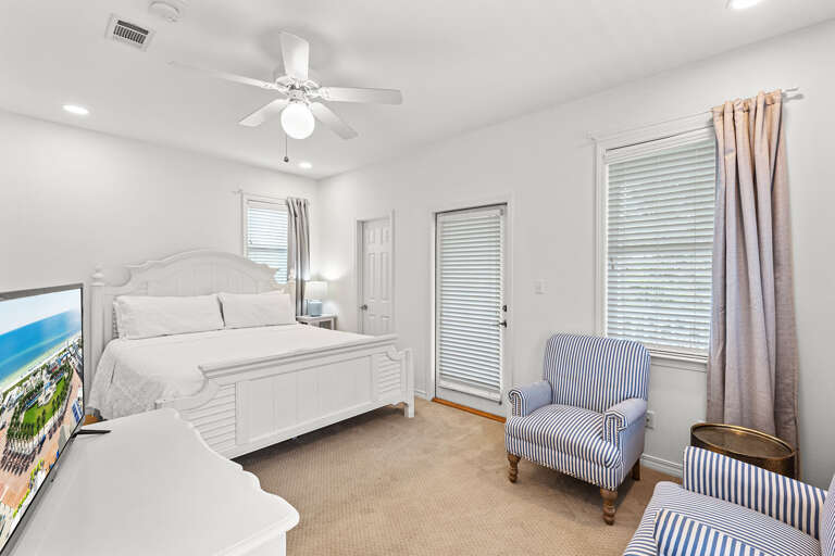 SPF 30A Master Bedroom SPF 30A Master Bedroom