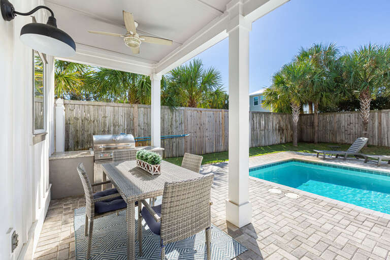 Salty Stingray Patio